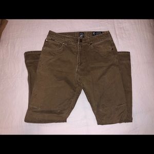 Men’s Kuhl pants size 31 waist 32 length